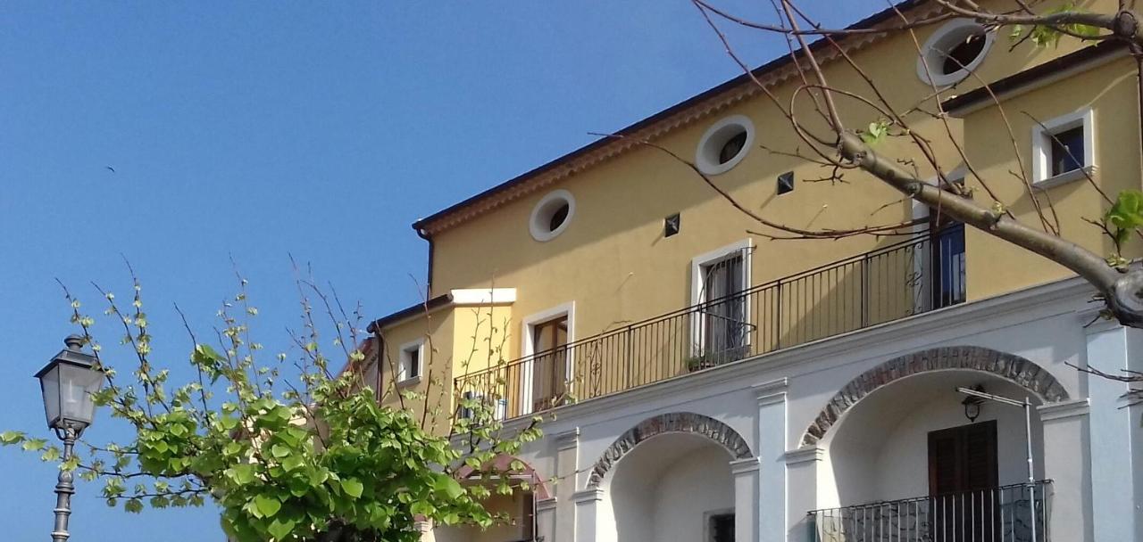 Un Oblo Sul Mare Apartment San Lucido Luaran gambar