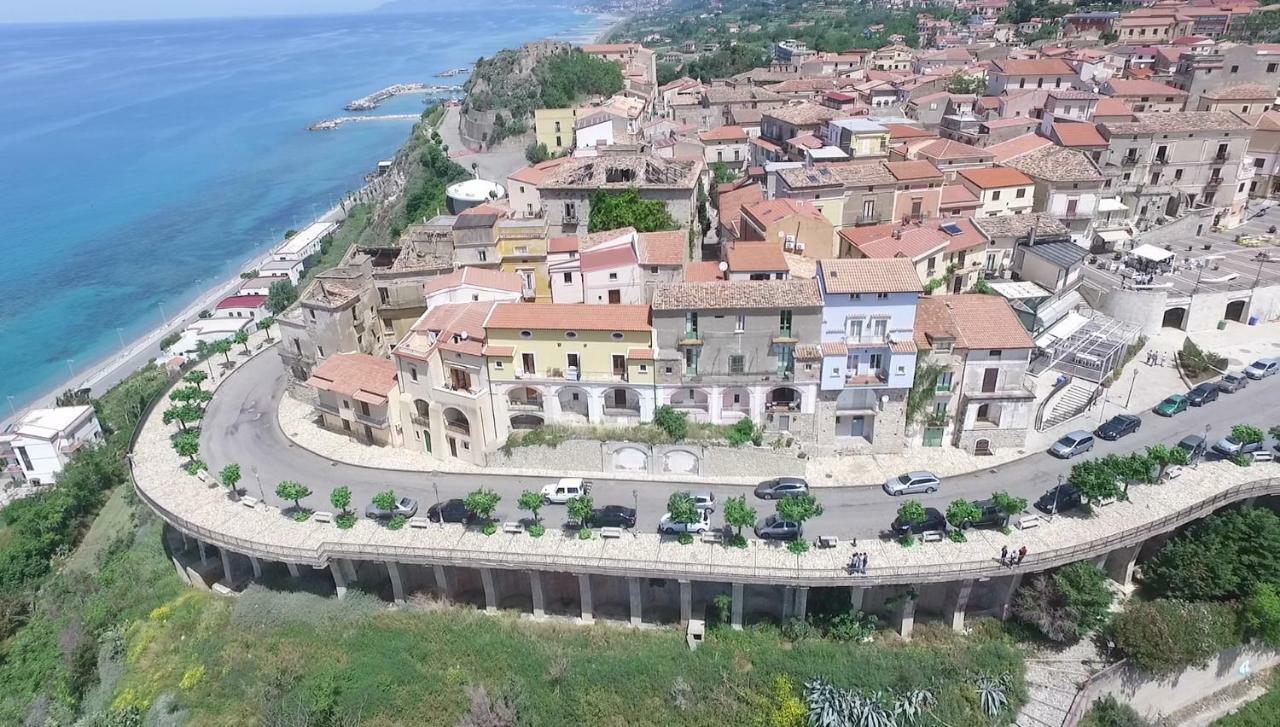 Un Oblo Sul Mare Apartment San Lucido Luaran gambar