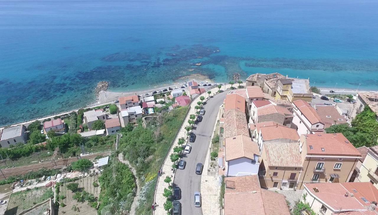 Un Oblo Sul Mare Apartment San Lucido Luaran gambar